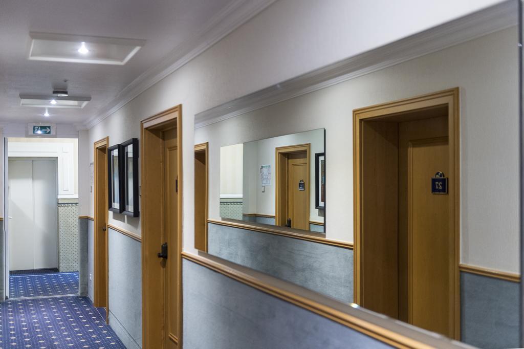Ambient Hotel Zum Schwan Гелзенкирхен Екстериор снимка
