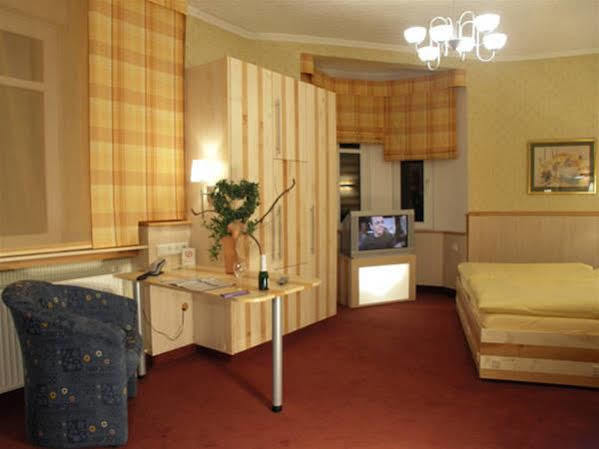 Ambient Hotel Zum Schwan Гелзенкирхен Екстериор снимка