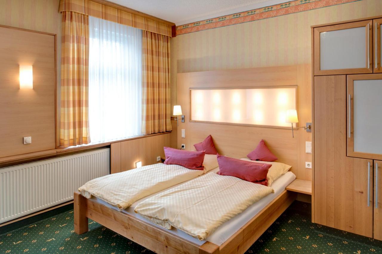 Ambient Hotel Zum Schwan Гелзенкирхен Екстериор снимка